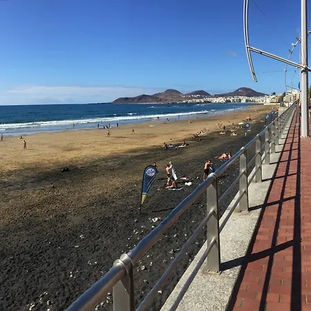 Lightbooking Moon And Sun * Las Palmas de Gran Canaria